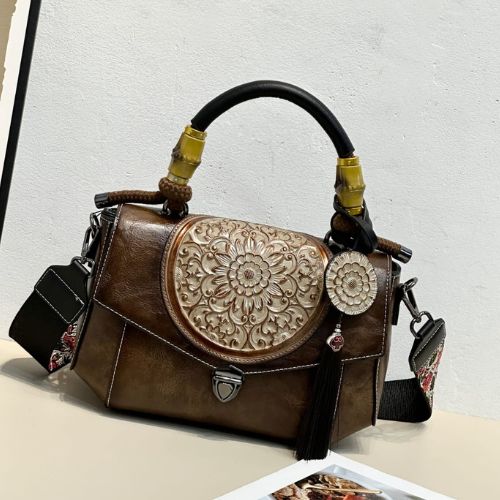 Victorian Aura Shoulder Bag