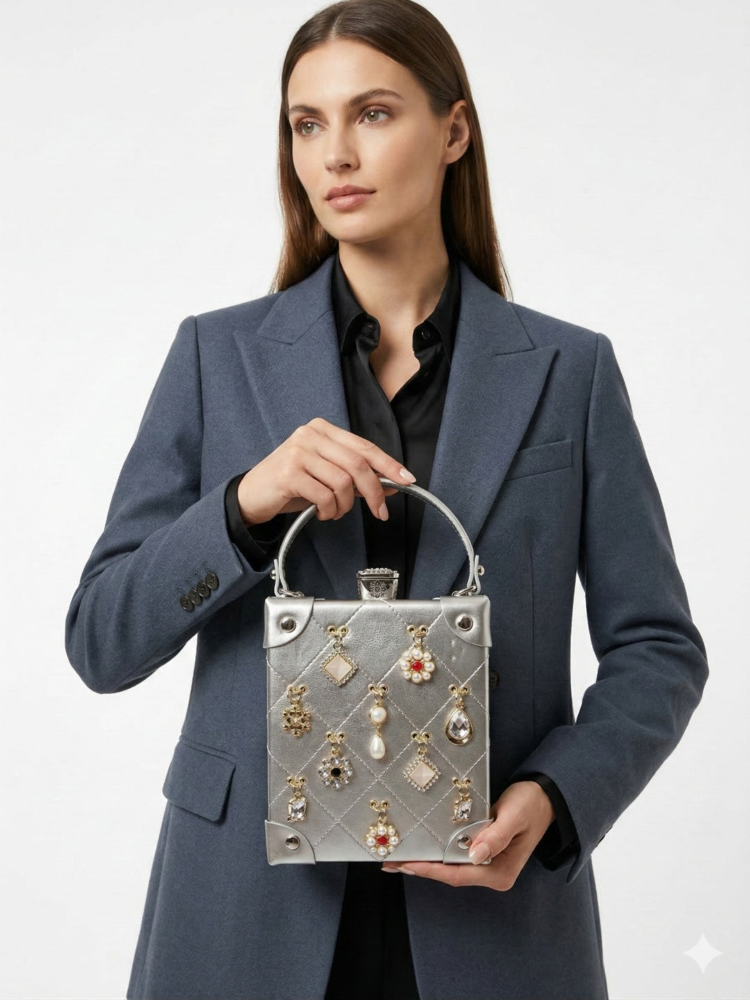 The Royal Pendant Box HandBag