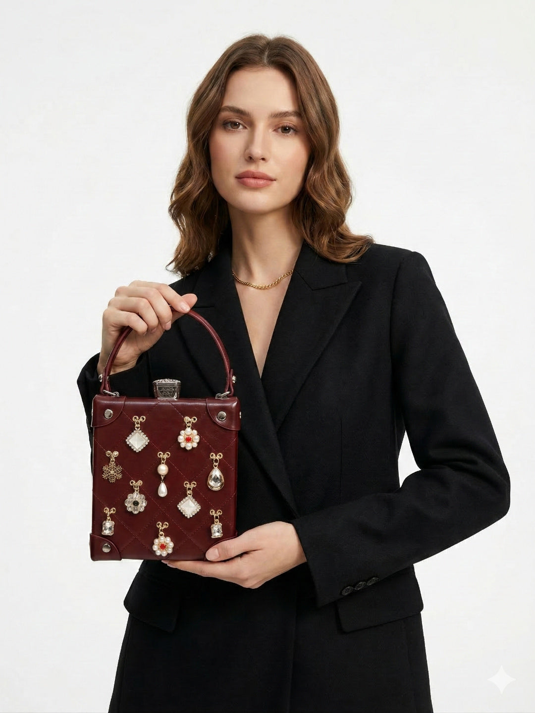 The Royal Pendant Box HandBag