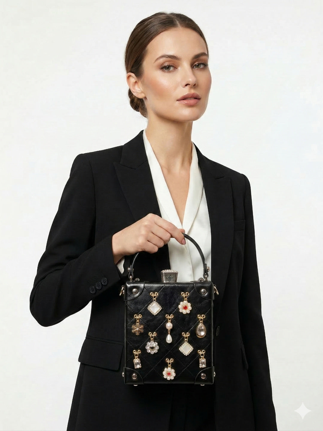 The Royal Pendant Box HandBag