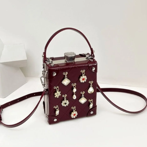 The Royal Pendant Box HandBag