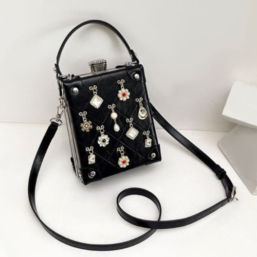 The Royal Pendant Box HandBag