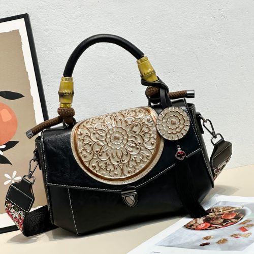 Victorian Aura Shoulder Bag