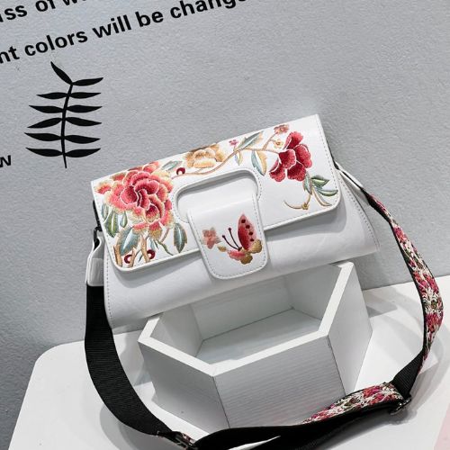 Vintage Victory Shoulder Bag