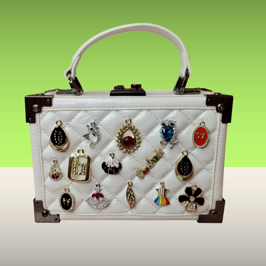 Elegant Pendant Handbag